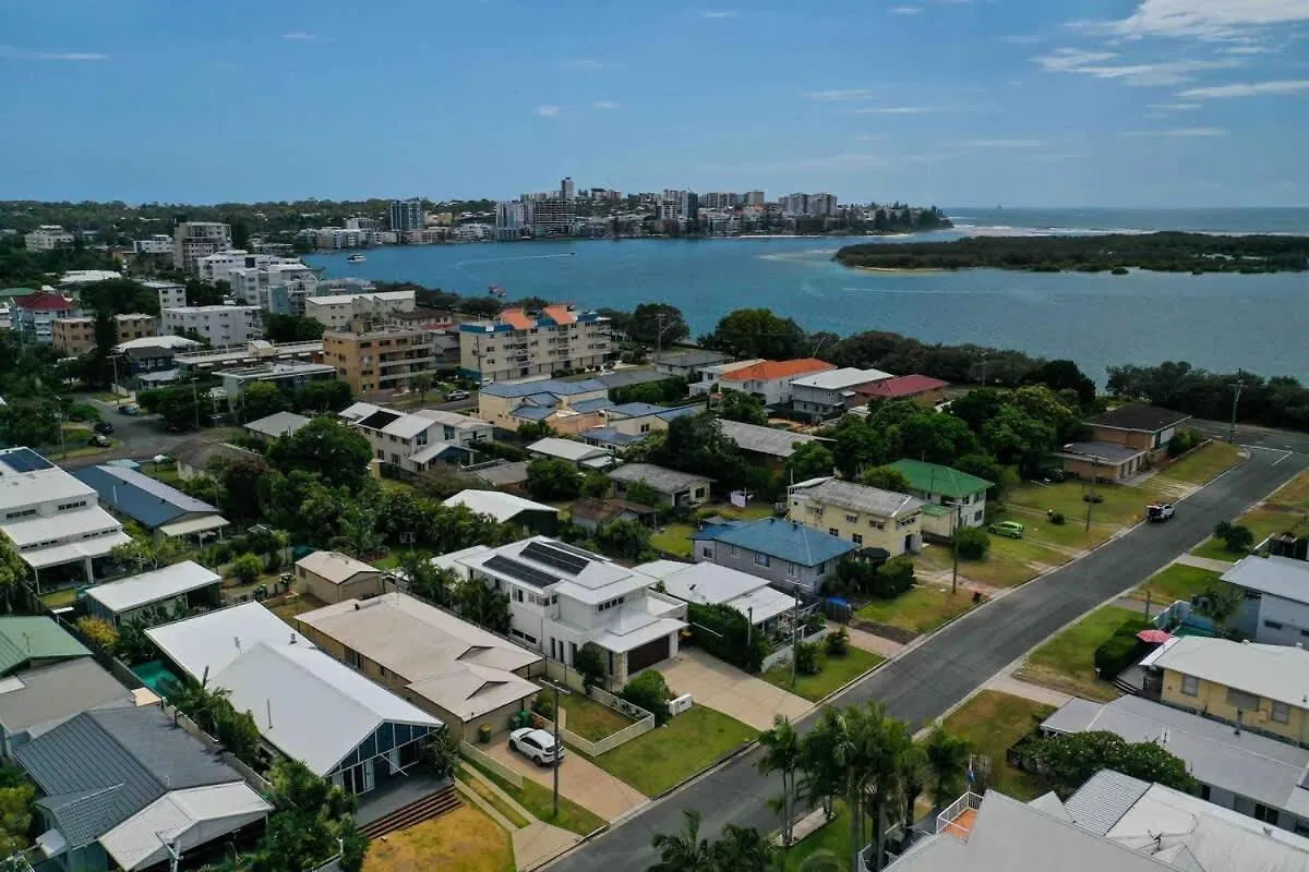 Golden Beach Luxury For Families Austrália